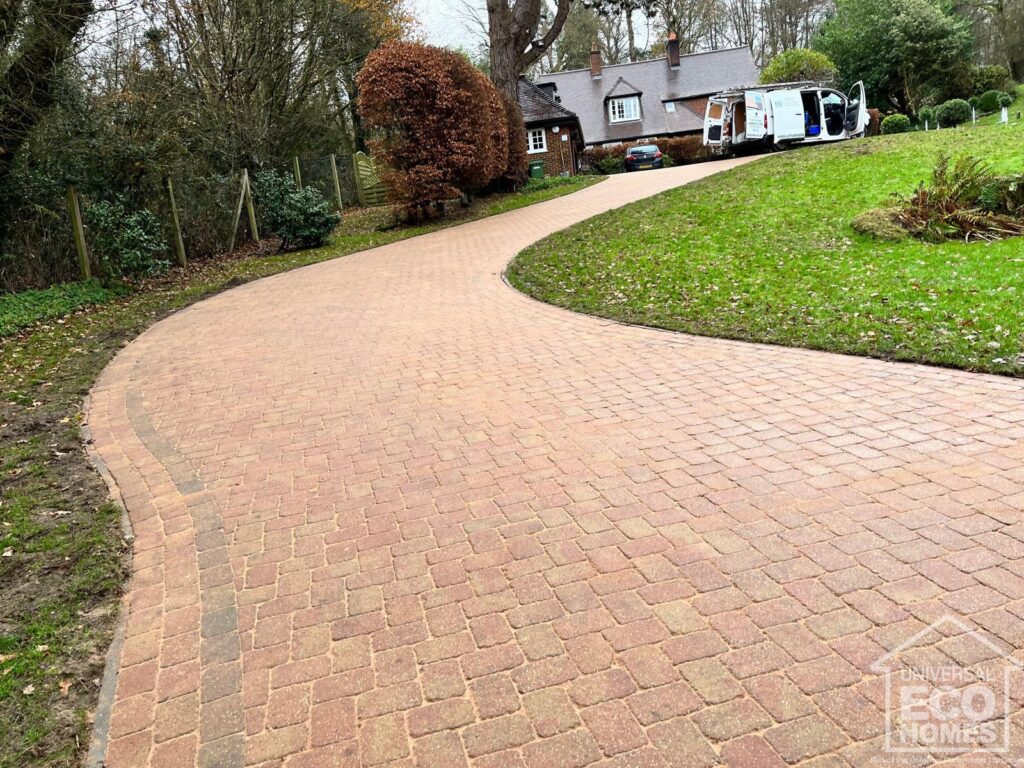 Professional Driveway Cleaning Service