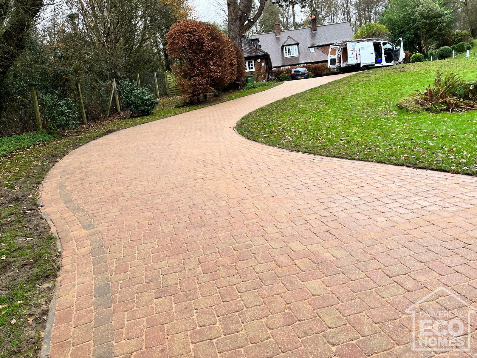 Professional Driveway Cleaning Service
