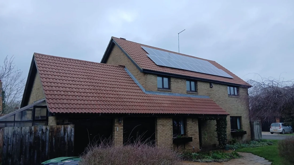 ProPERLA Renotec Roof Coating Services in Northamptonshire by Universal Eco Homes.webp (1)
