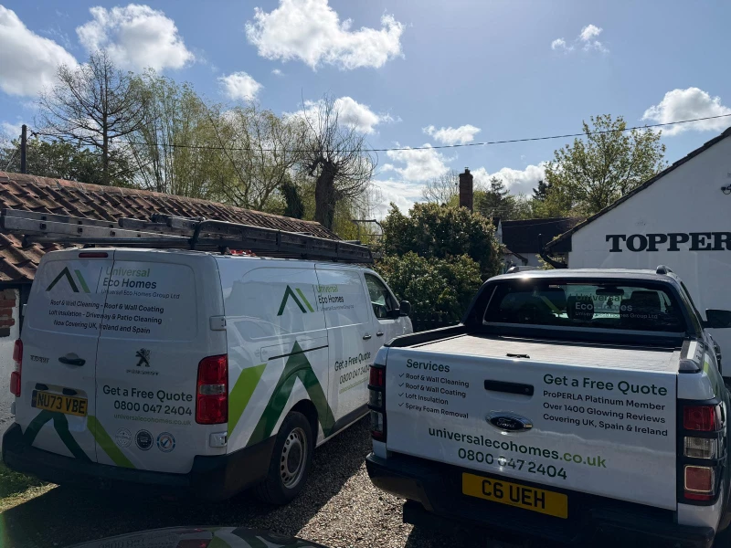 Louie Spence Property House Cottage Exterior Wall Facade Coating Painting and Cleaning in Essex by Universal Eco Homes (5)