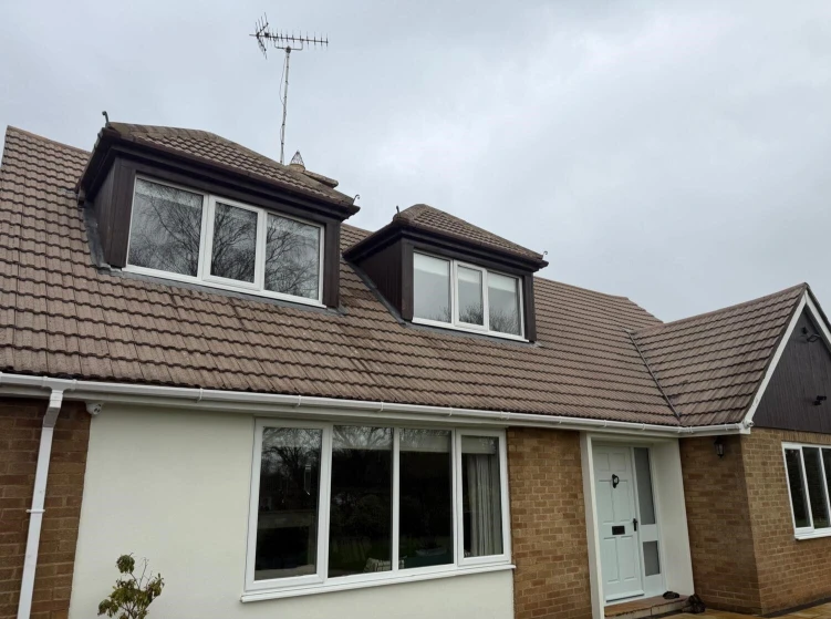 Roof Moss Removal and Roof Cleaning Essex Kent Surrey Universal Eco Homes (2)