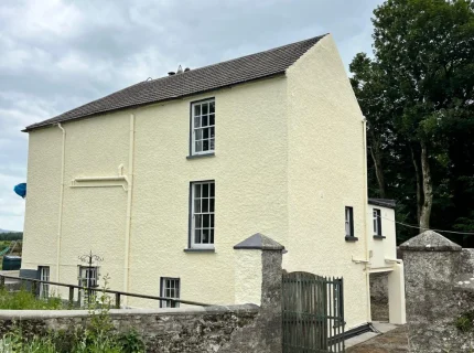 Roof and Wall Cleaning Services by Universal Eco Homes Group Ltd Essex (9)