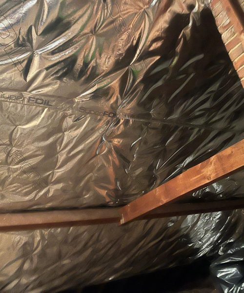 loft insulation installers by Universal Eco Homes